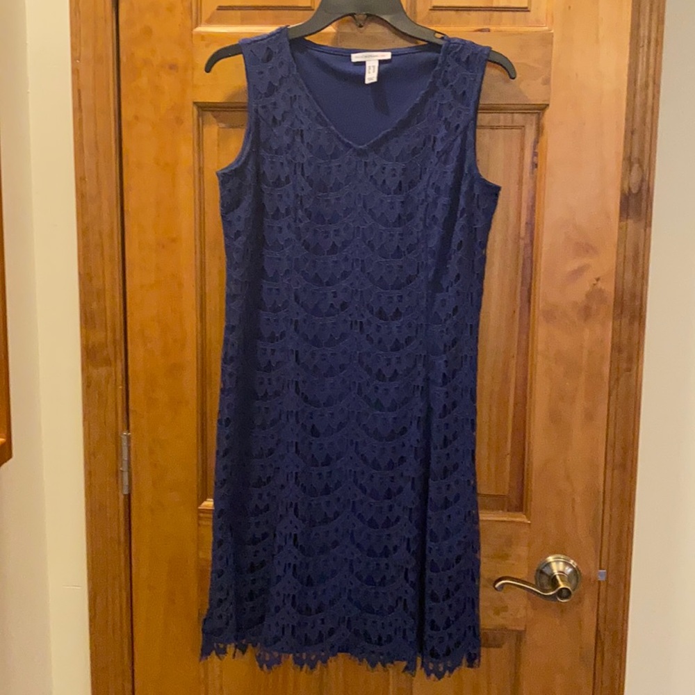 Lacy stretchy dress petite size XS